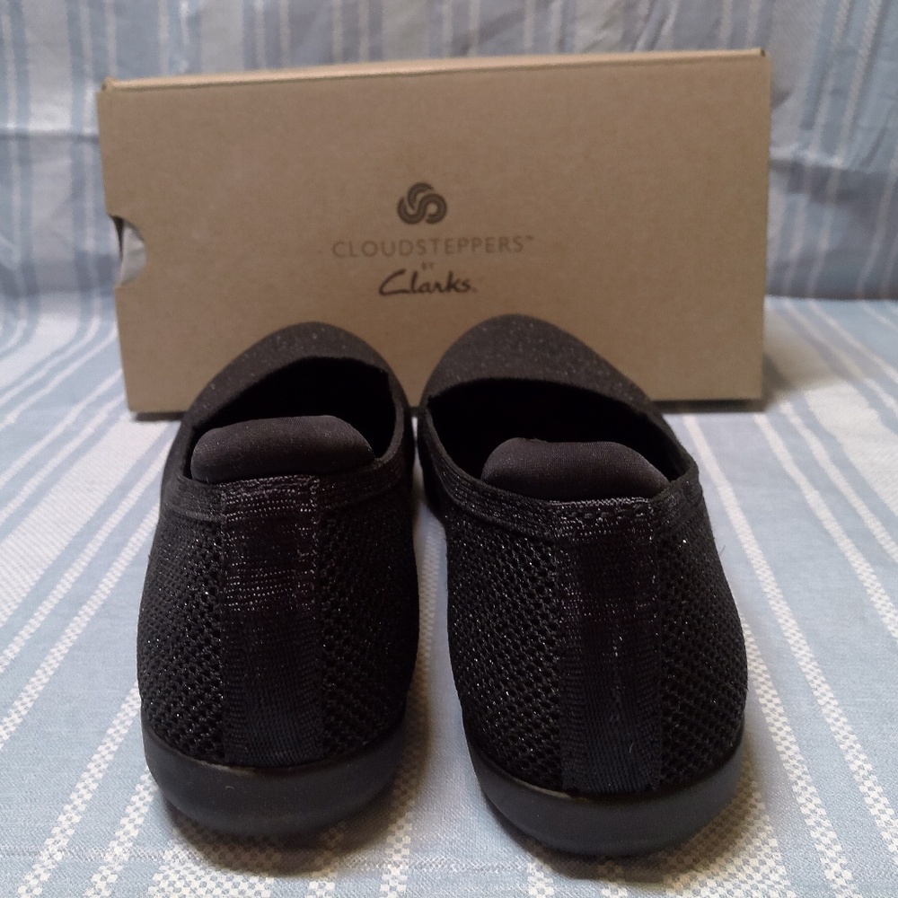 NIB Clarks CloudSteppers Carly Dream Fur Ln Black/Combo Speckled Sz US6.5M/UK4.5 - Picture 4 of 7